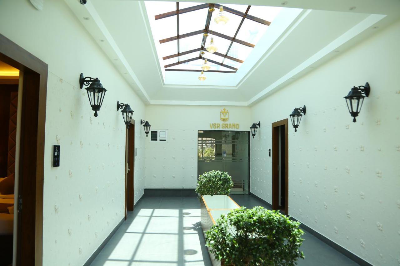 Vsr Grand Hotel Madanapalle Exterior photo